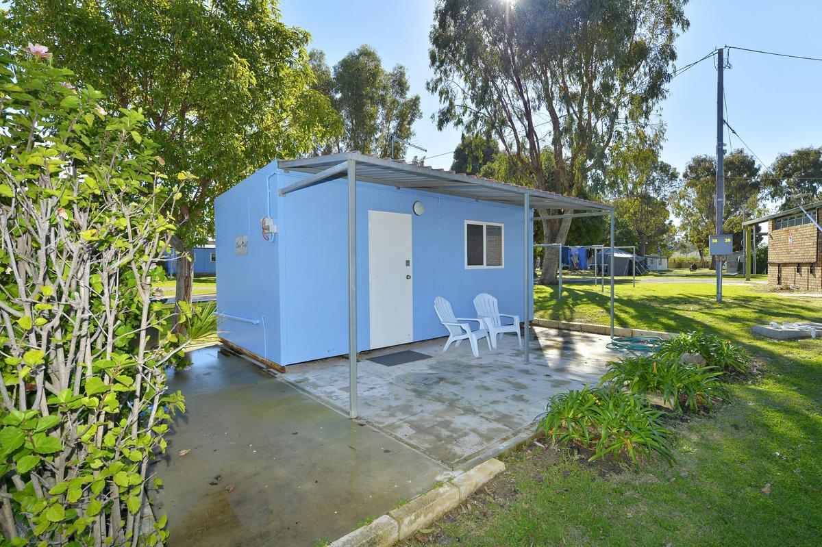 Cabin Non Ensuite (2)