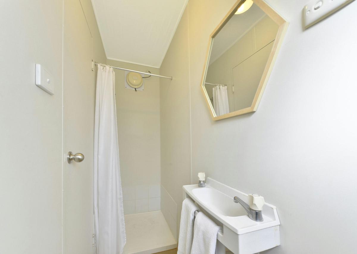 Family Cabin (4)