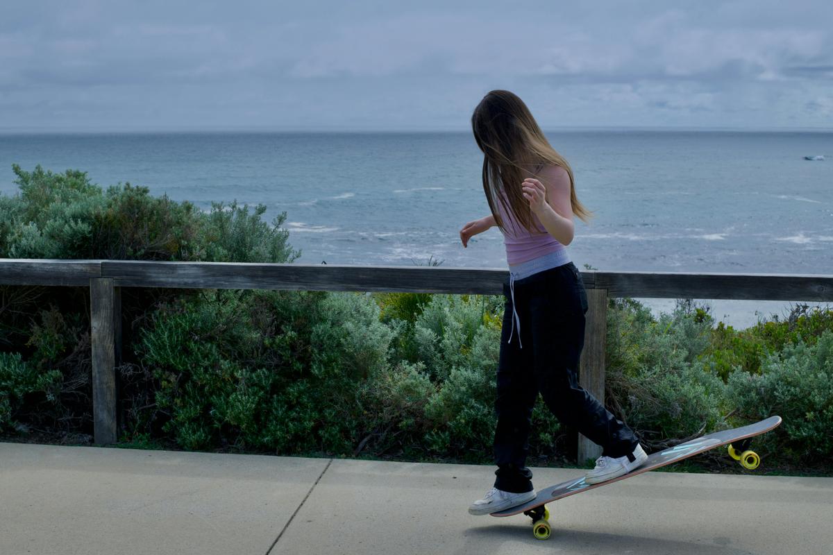 Longboard Horizons - Longboard Skateboarding Busselton