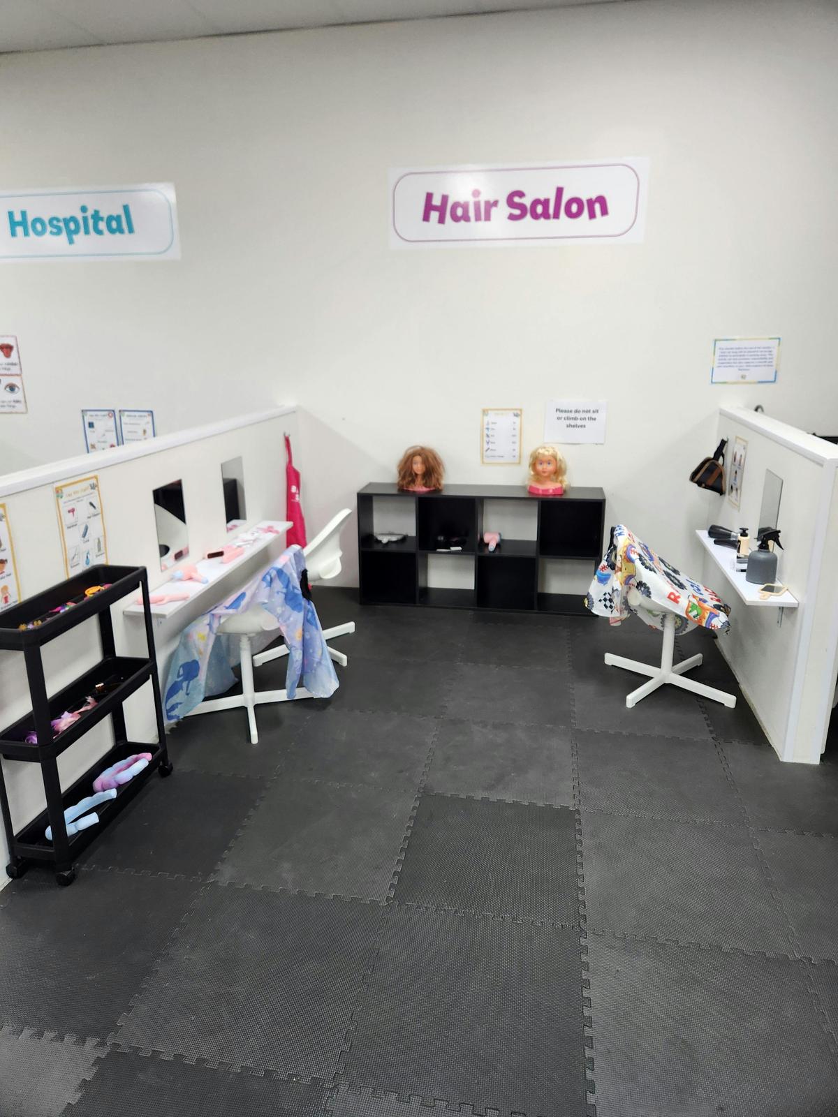 Play Town Hair salon and Barber