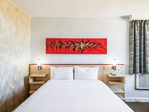 Standard Economy Room