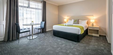 Executive Family Spa Suite