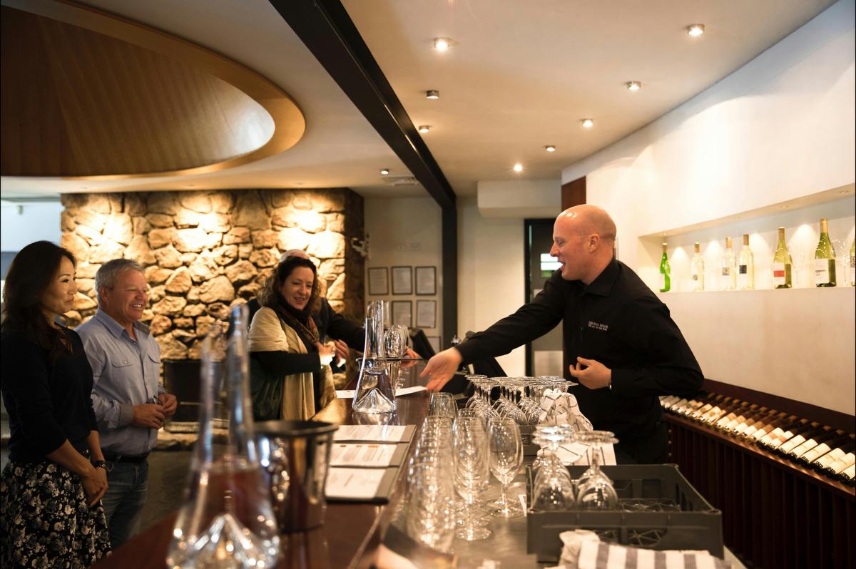 Full Day Gourmet Wine and Dine Tour