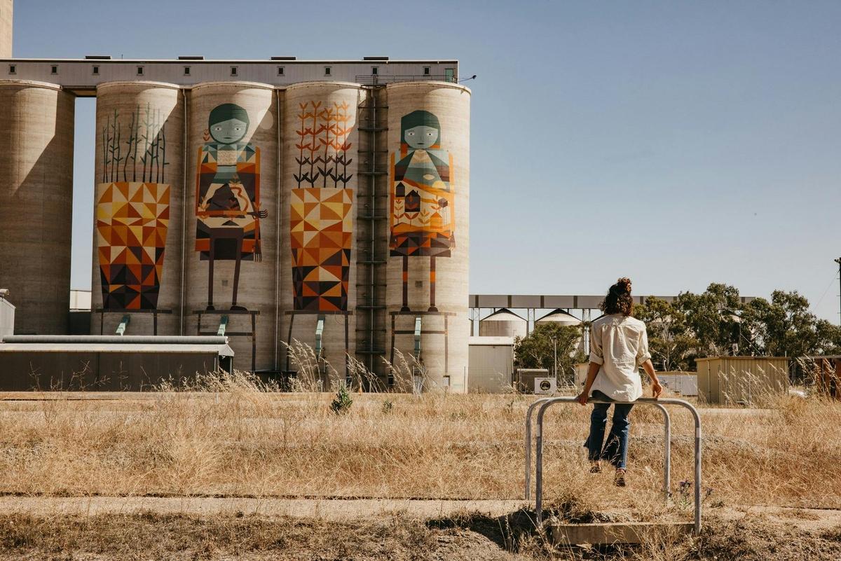 PUBLIC silo trail, Merredin