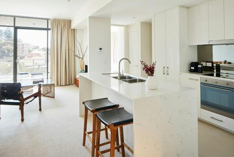 1-Bedroom Apartment