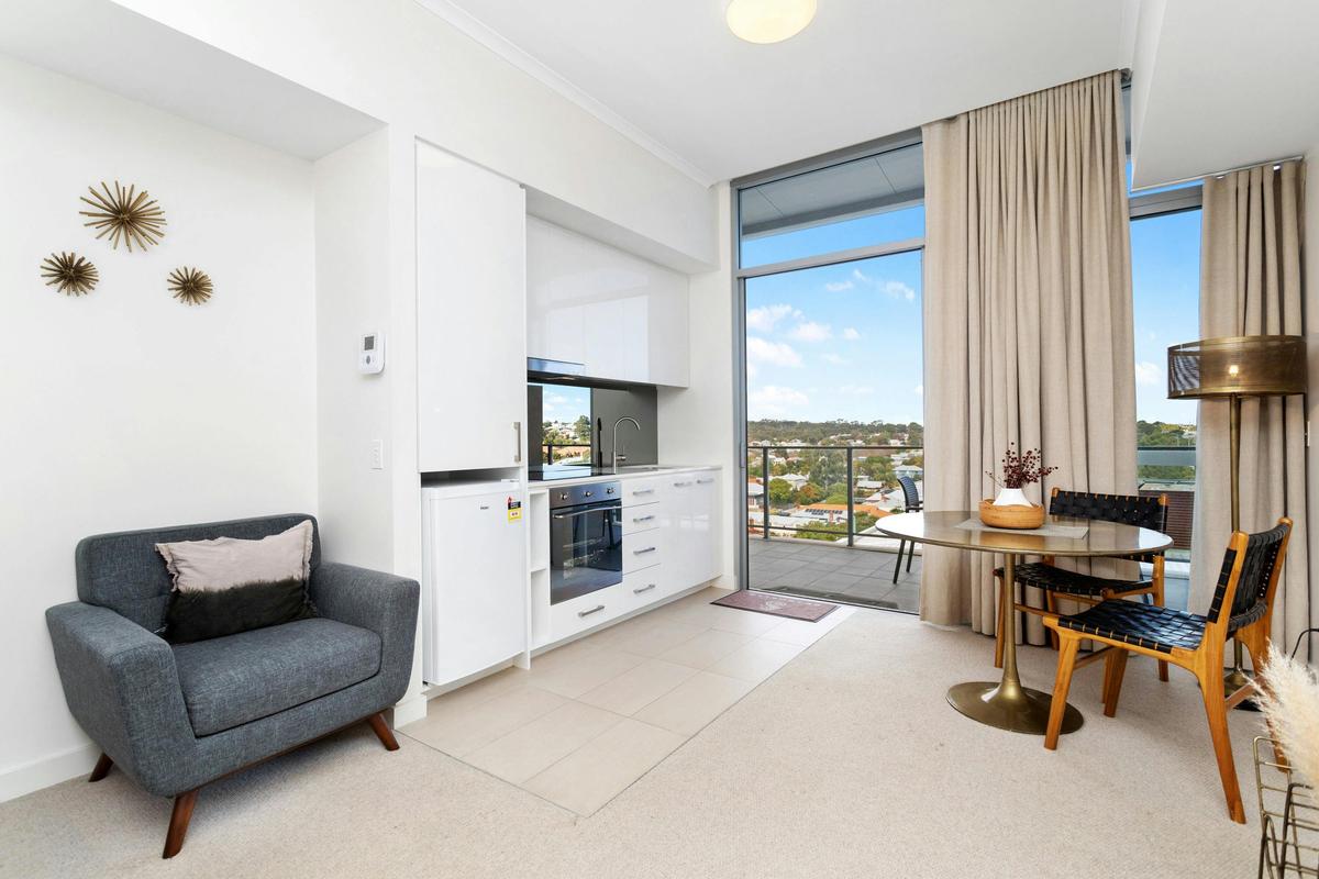 Studio Accessible Apartment