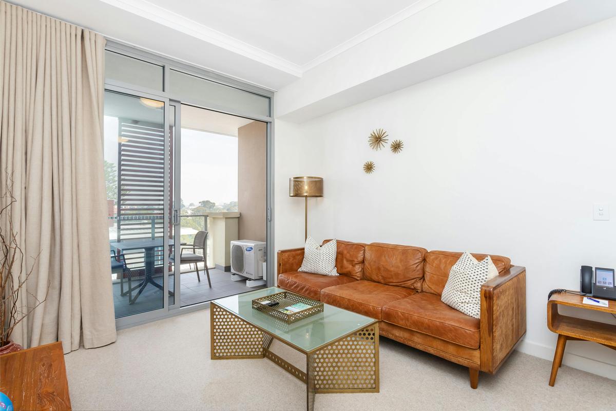 Deluxe Apartment