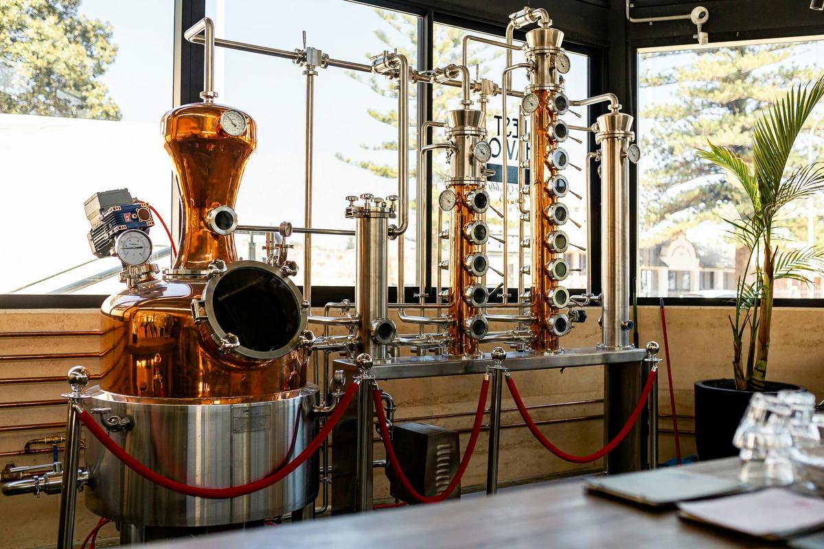 Moon & Mary Fremantle restaurant and distillery distillery