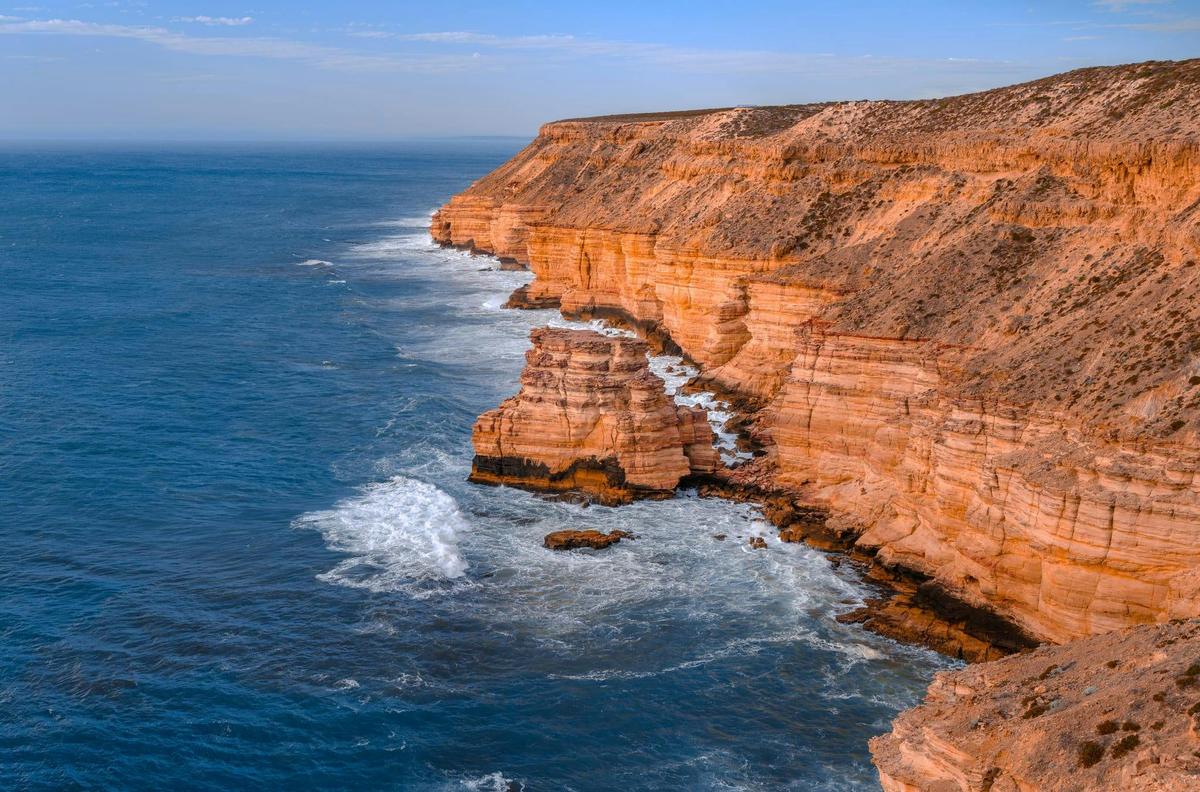 Coral Coast Explorer