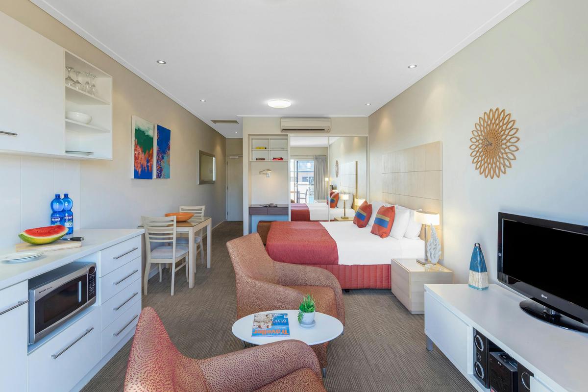 Studio Apartment