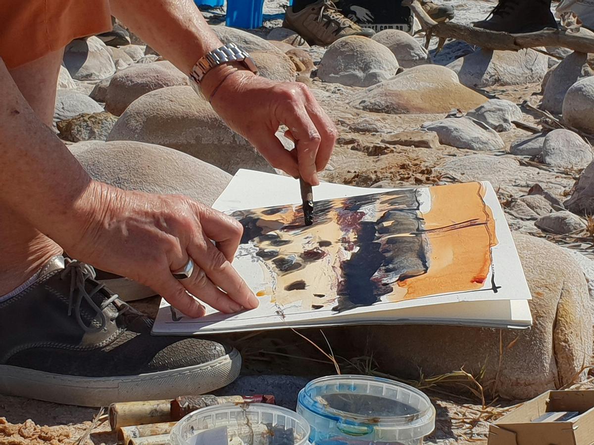 Capturing some impressions in the field before returning to work in the bush studio