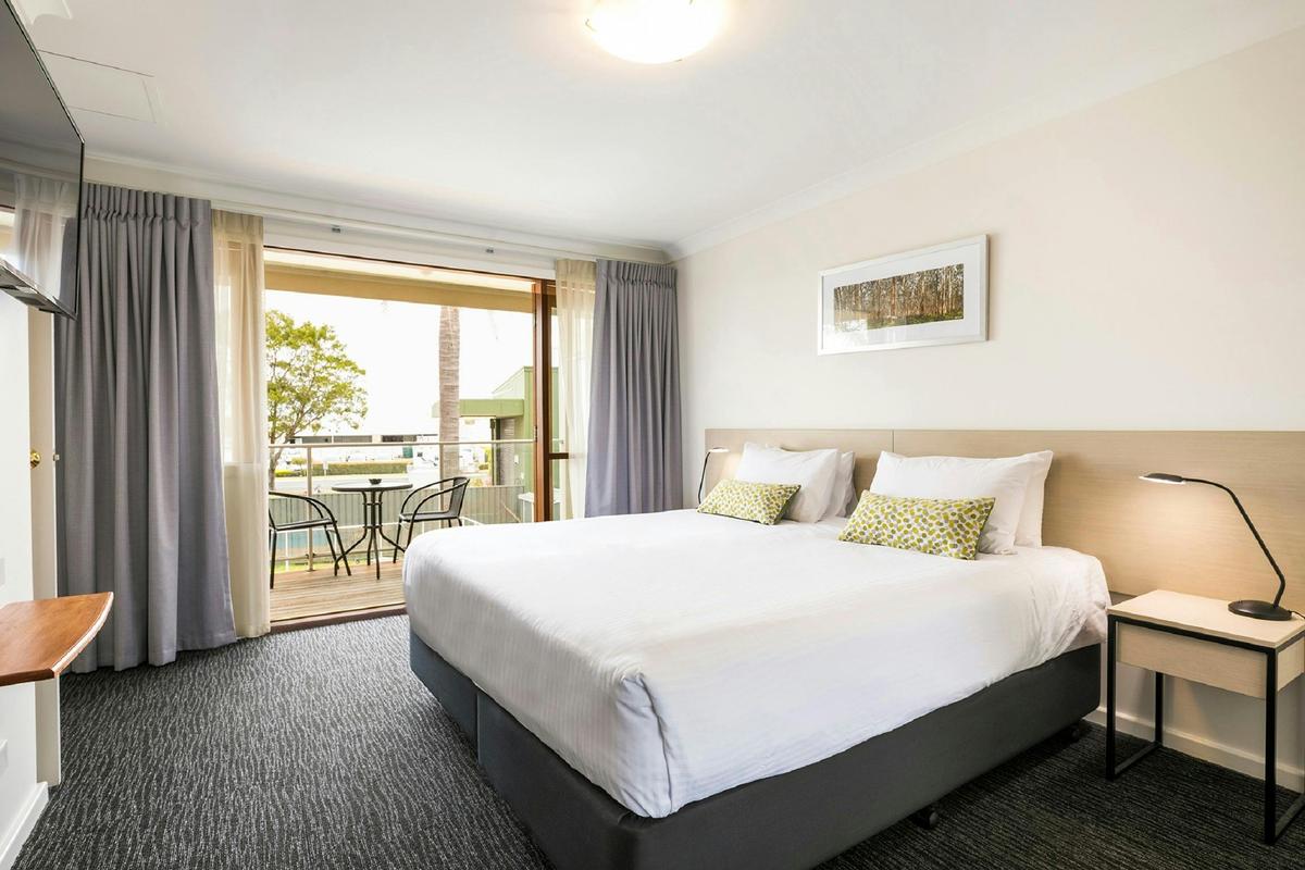 One Bedroom Apartment