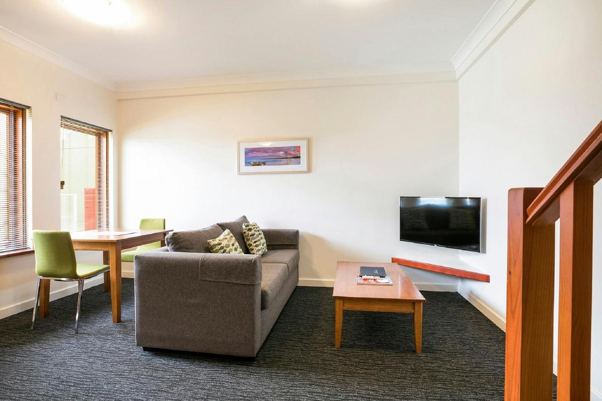 One Bedroom Apartment