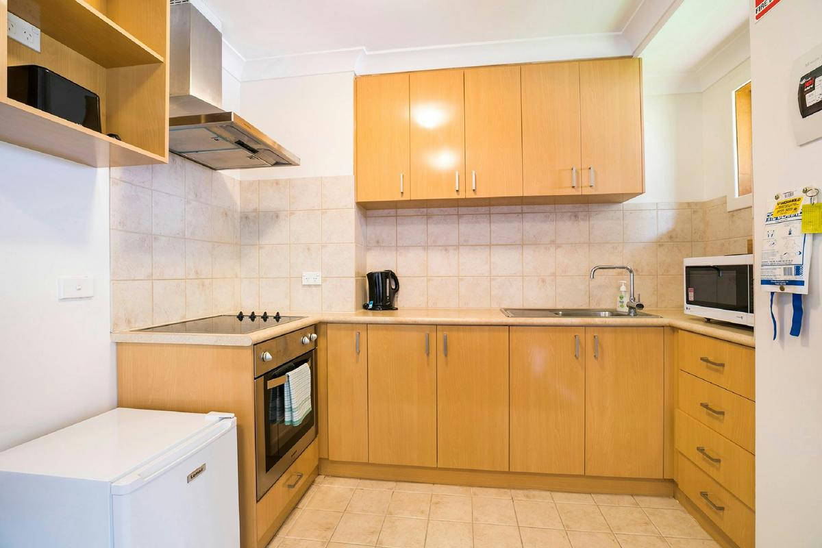 One Bedroom Apartment