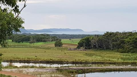 Nutkin Lodge Peaceful Bay