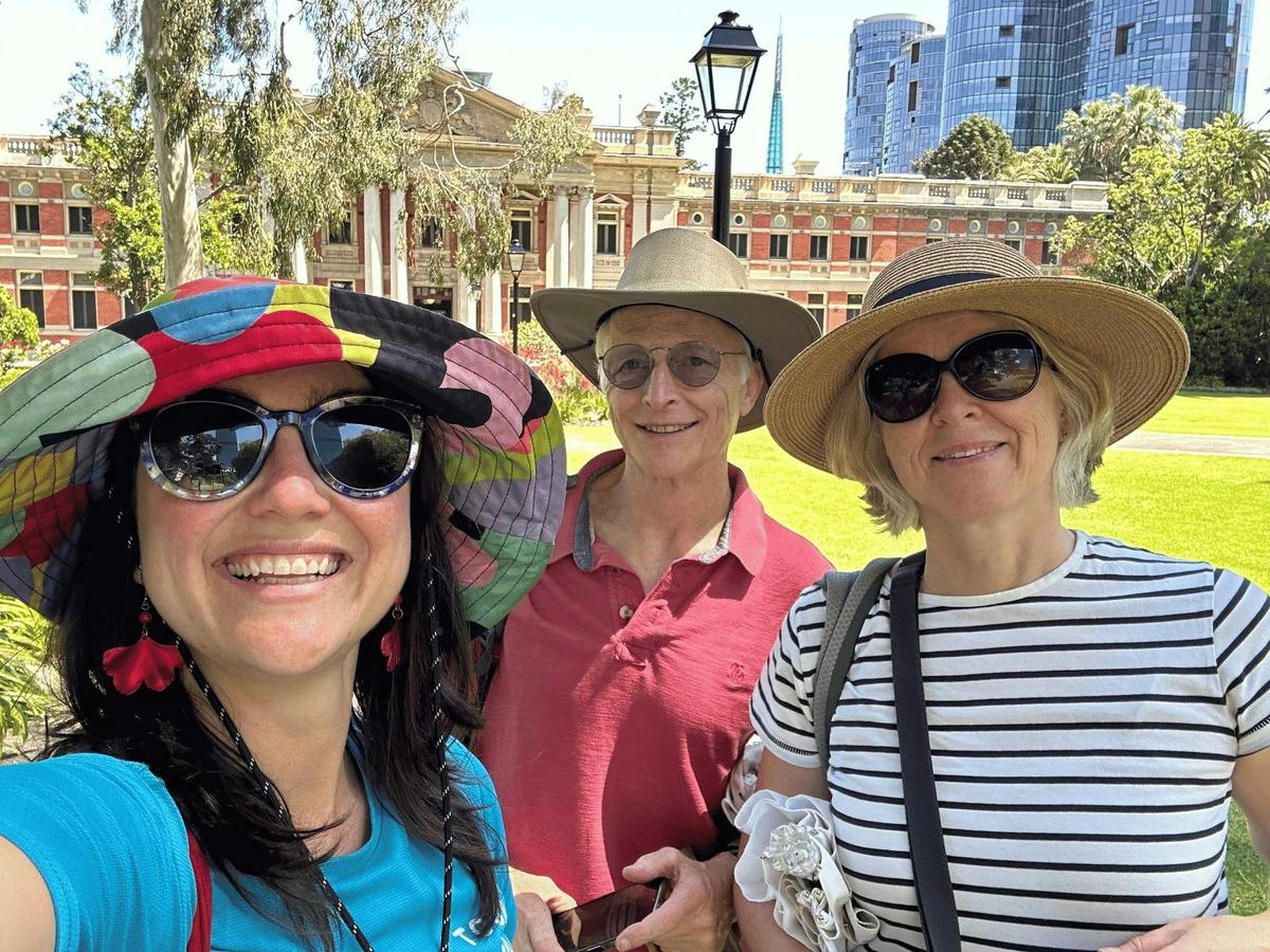 Perth to Fremantle Explorer