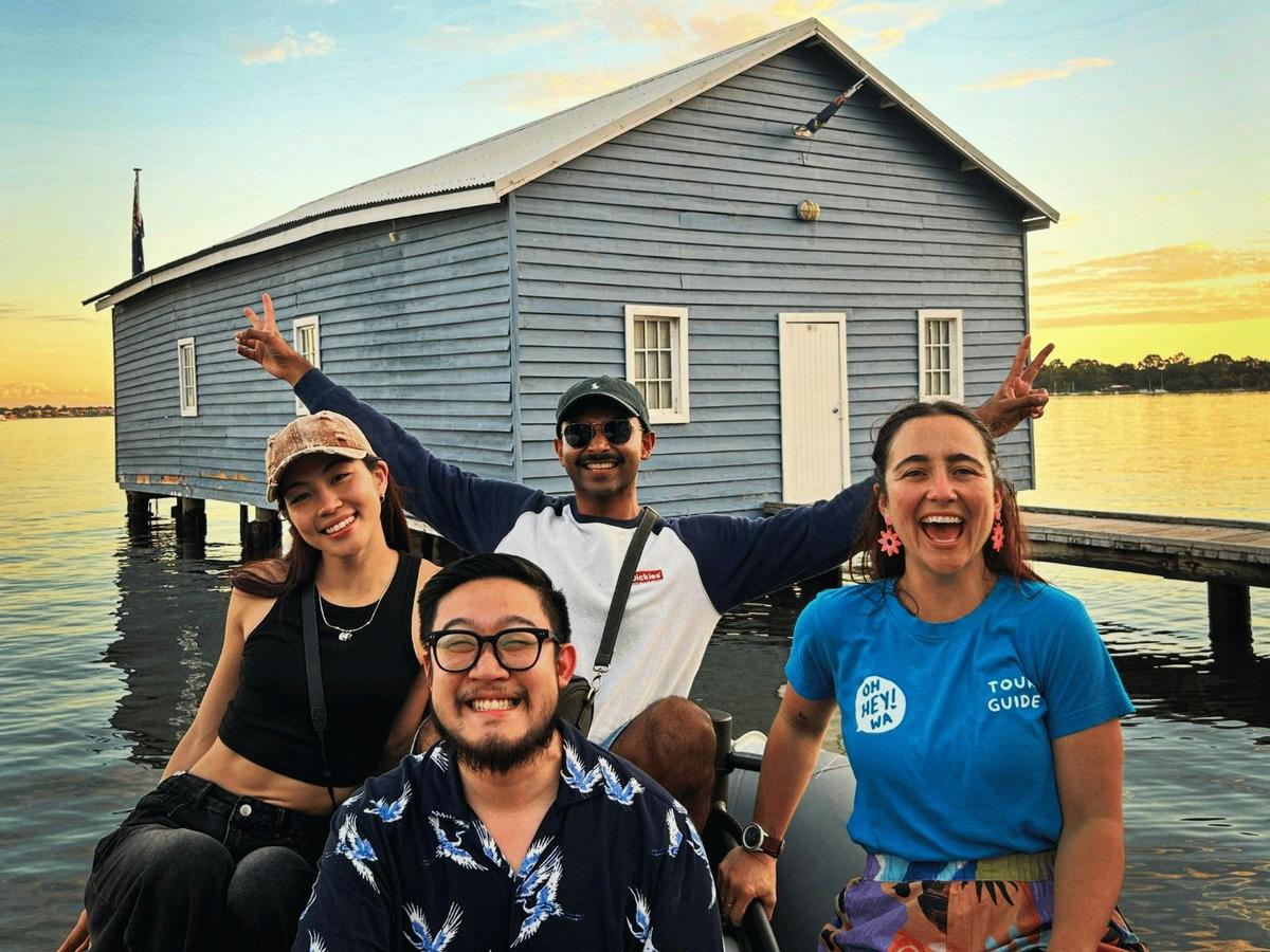 Golden Hour: City Walk & Sunset Cruise