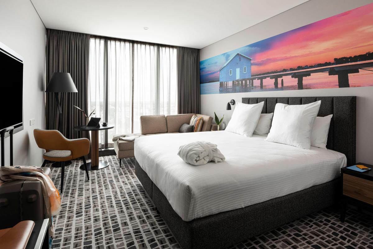 Deluxe Room with 1 King Bed