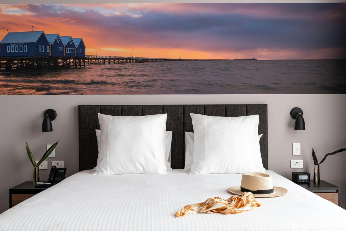 Superior Room with 1 King Size Bed