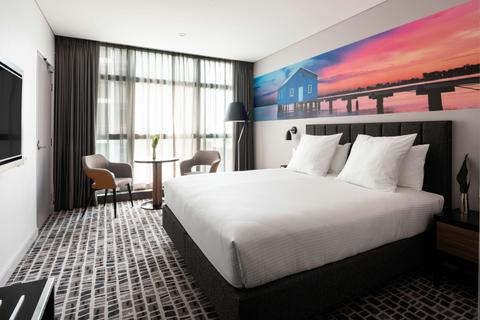 Standard Room with 1 King Bed