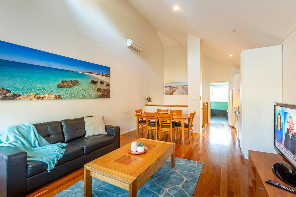 2 Bedroom Fully Self Contained Spa Apartment