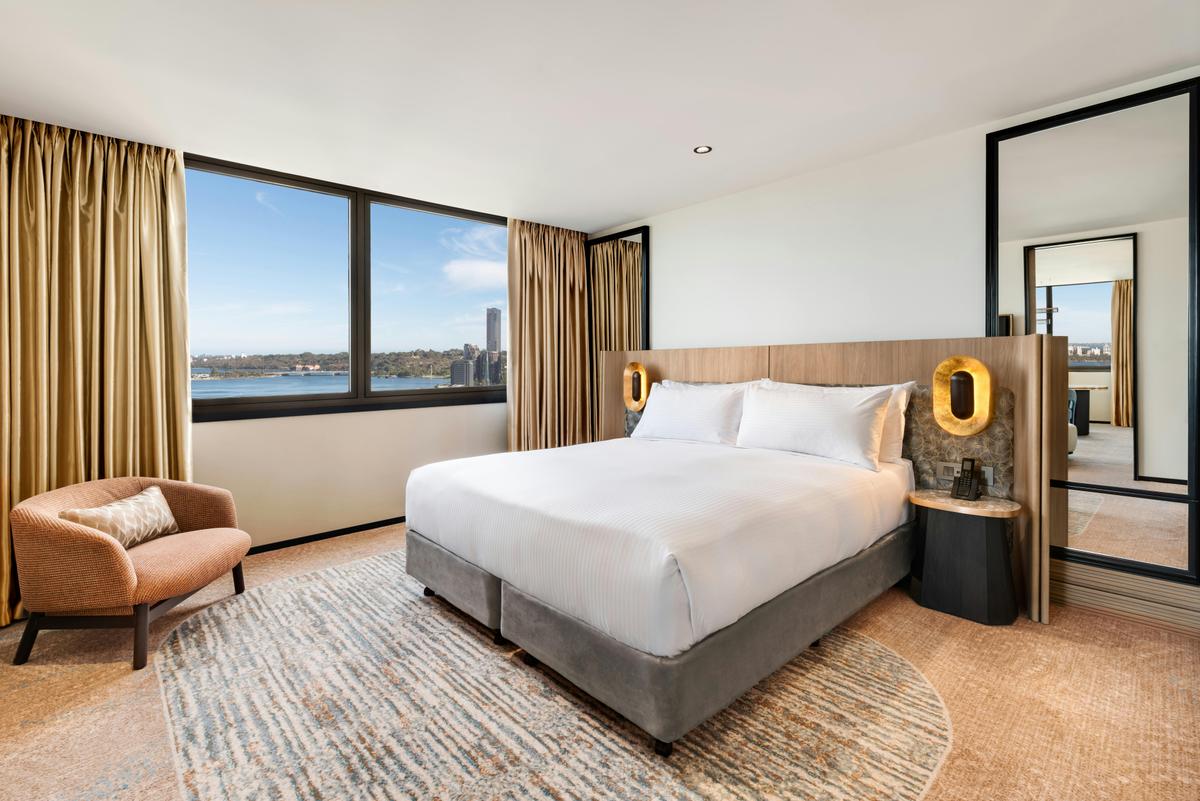 Premier River View Suite 2