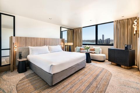 Premiere River View Room