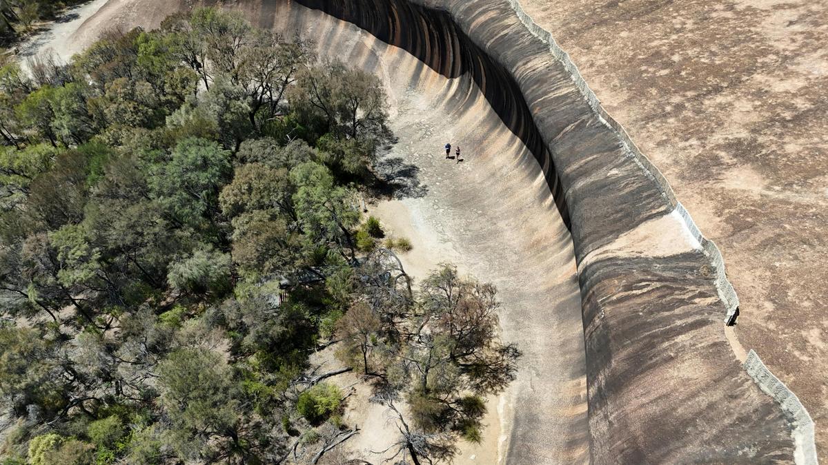 Wave Rock and Mulka's Cave