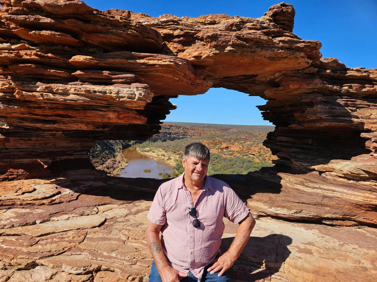 Private Pink Lake and Kalbarri 2 Day Tour from Perth