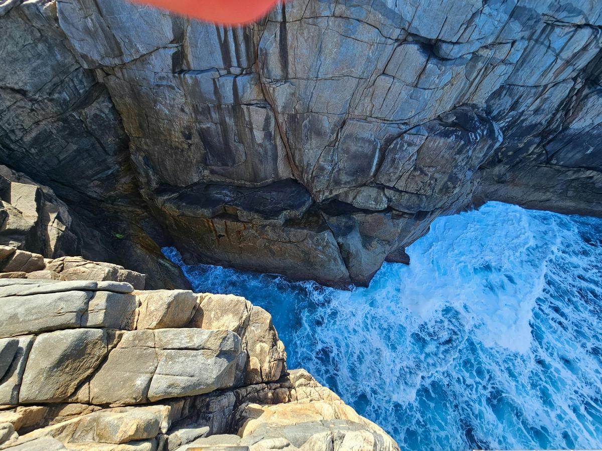 Busselton Jetty, Ngilgi Cave, Tree Top Walk and the Gap - Two days, one night