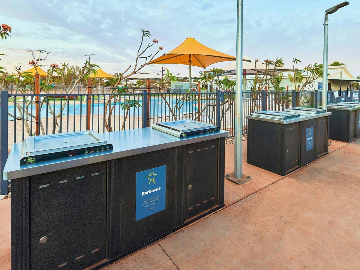 Poolside Barbecues