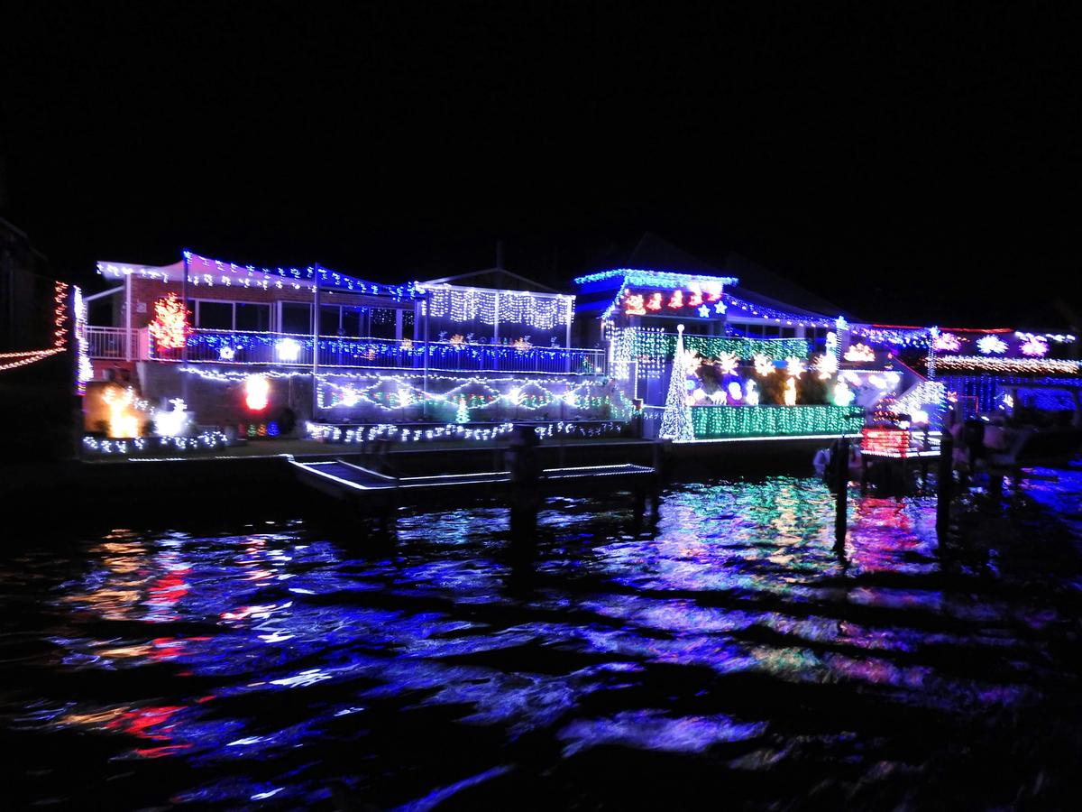 Mandurah Christmas Lights Tour