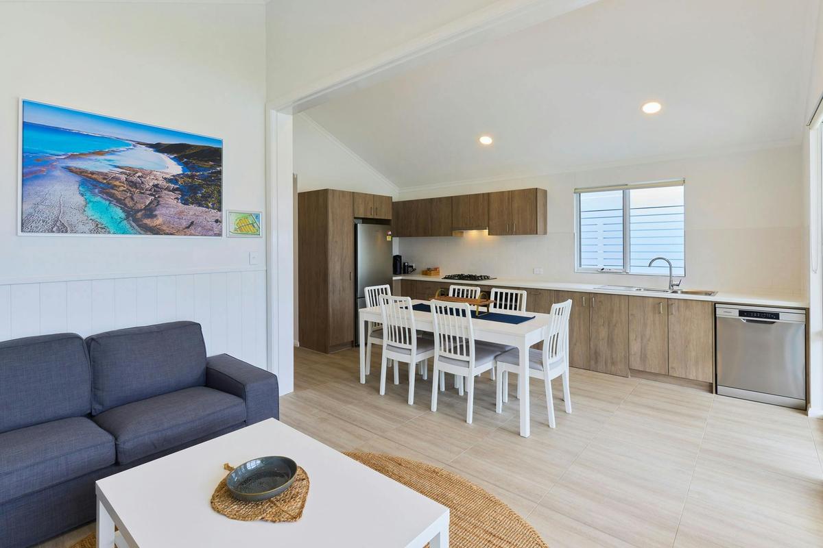 Three Bedroom Bay Villa