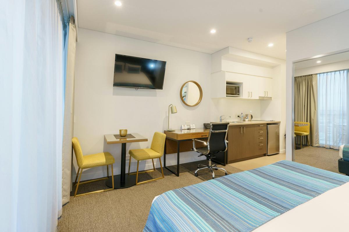 Studio Executive Aparment