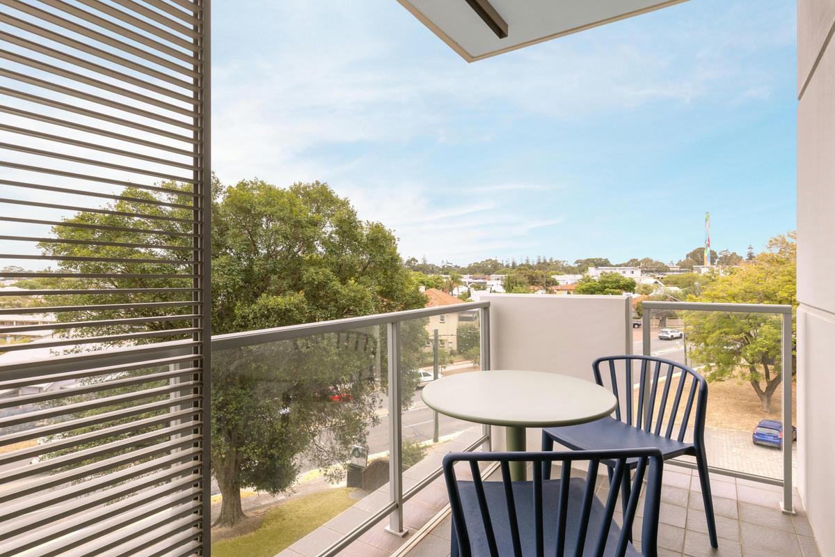 One Bedroom Apartment - Balcony