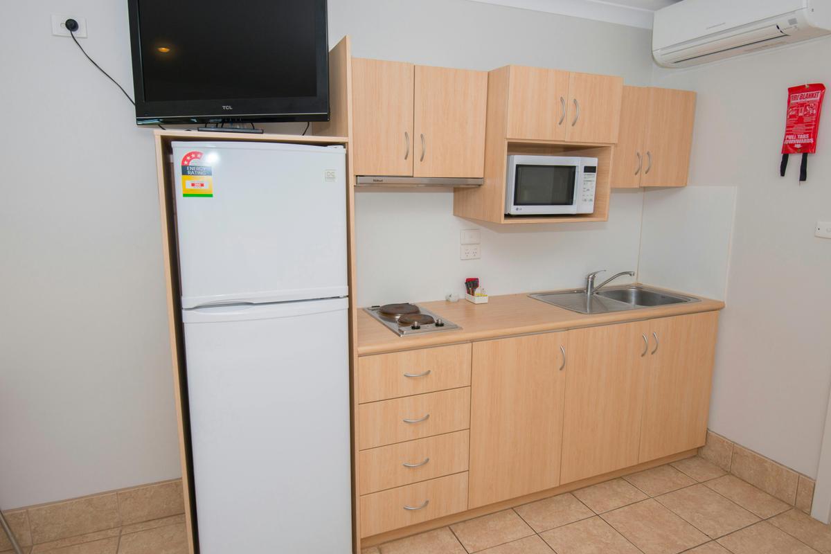Beachcomber Stuido Unit