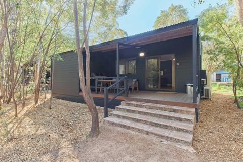 2 Bedroom Cabin