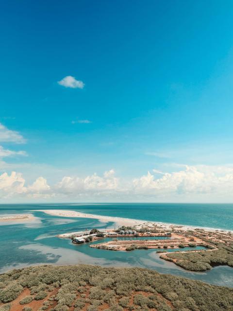 Pelican Point Waterfront Resort