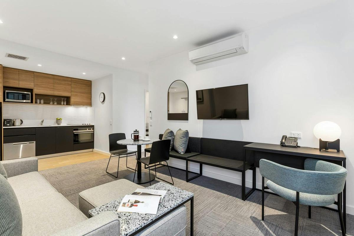1 bedroom apartment
