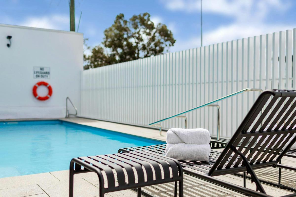 pool