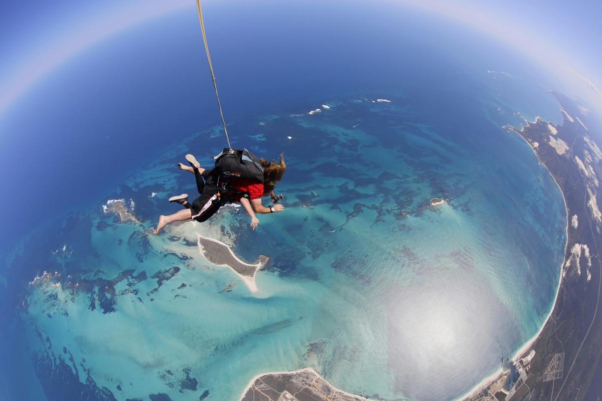 Tandem Skydiving over Jurien Bay