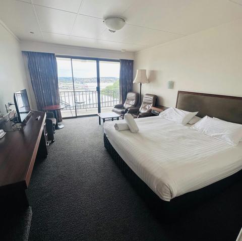 Balcony Room