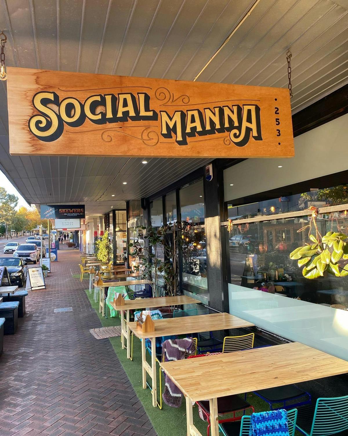 Social Manna