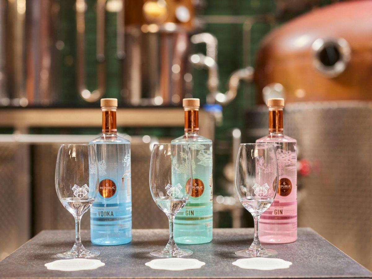 Join a Tour & Taste Session
