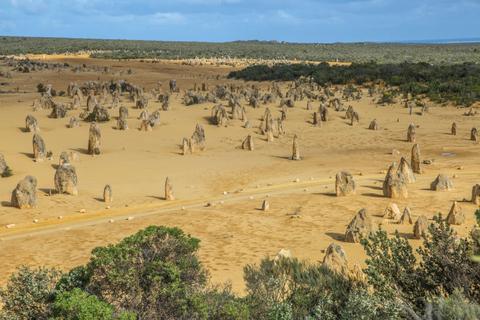 Pinnacles Desert Lookout and Drive