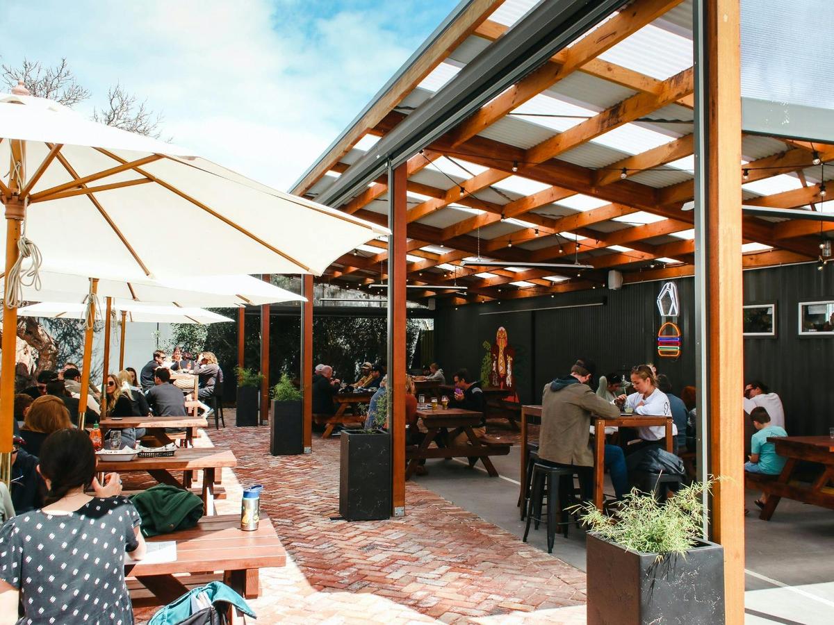 Rocky Ridge Busselton’s rear beer garden with undercover seating, heaters and fans for all seasons.
