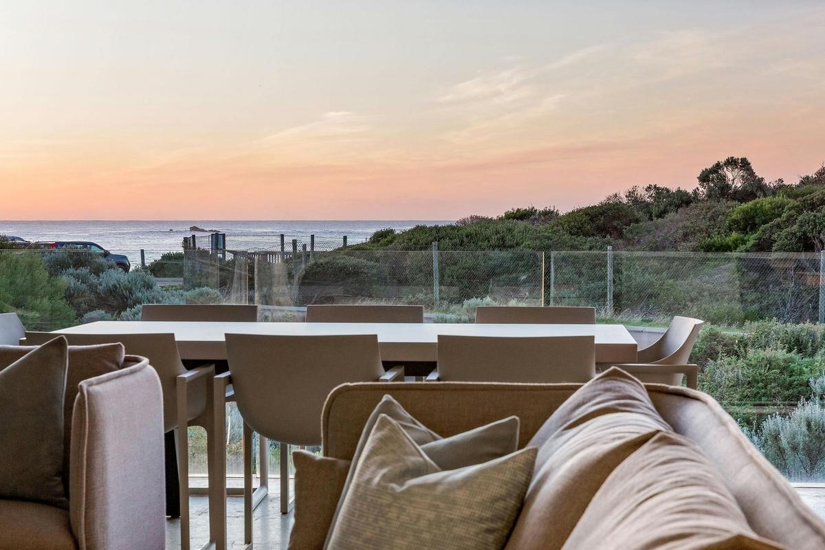 Beach House - 3 Bedroom