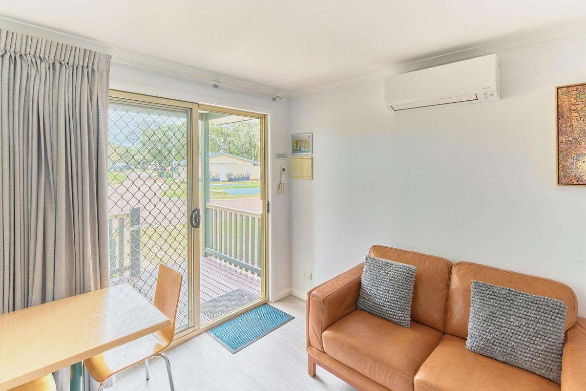 1 Bedroom Cabin