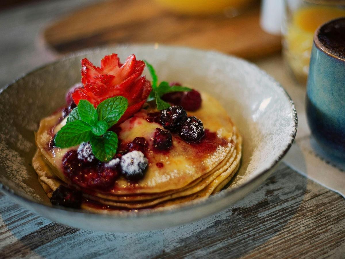Pancakes and Berries