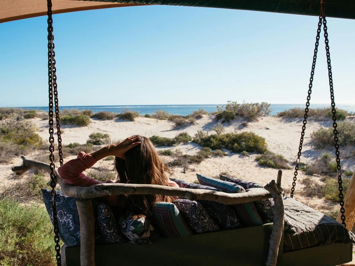 Honeymoon Tent